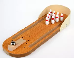 Wooden mini bowling set tabletop game parent-child interactive puzzle toy - Picture 1 of 2