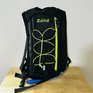 Zefal Outdoors Hiking, Biking 1.5 L Hydration Camel Water Bag Backpack Used - Picture 1 of 7