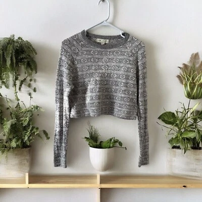 Suéter Recortado Stars Mujer Extra Pequeño (XS) Gris y Blanco Foto 1 de 4