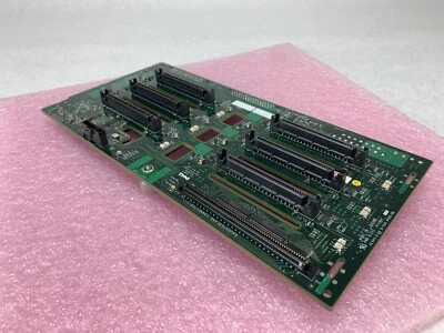 Dell PowerEdge 2600 Backplane R0225 REV A07 - Image 1 of 4