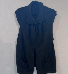 100% Cashmere Sweater Vest Black Open Front Cap Sleeve Pockets Medium READ - Picture 1 of 9