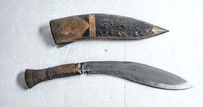 Cuchillo y vaina de cuero de latón Gurkha Kukri Khukri de colección Foto 1 de 4