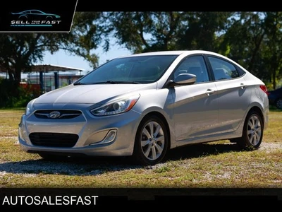 Hyundai Accent GLS 2014 Foto 1 de 4