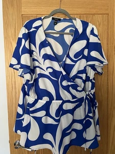 New Look Ladies Blue & White Wrap Top Size 24 - Picture 1 of 2