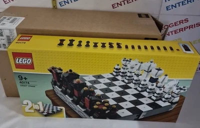 LEGO 2 in 1 Iconic Chess Set 40174 - Brand New Factory Sealed Retired Set - Image 1 of 4