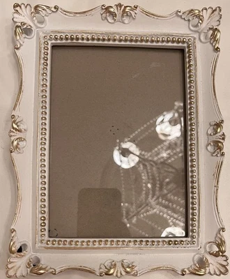 Marco de fotos blanco con dorado 5x7 Foto 1 de 2