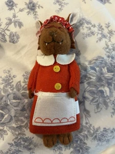 Target Wondershop CAPERUCITA ROJA GRAN ADORNO LOBO MALO Nuevo 2023 - Imagen 1 de 2