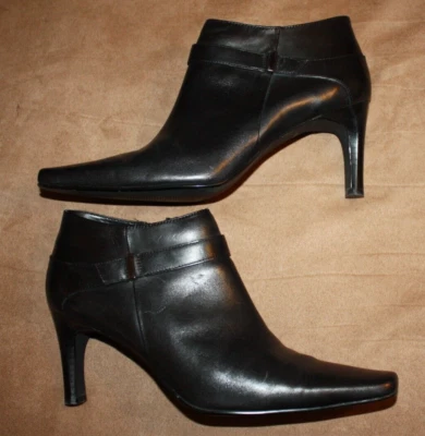 Botines de tacón negro Apostrophe, 8 1/2, Fonda Foto 1 de 4