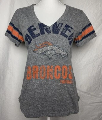 Camiseta Denver Broncos - Logotipo Bronco con Joyas - Medio - Gris/Azul/Naranja - ENVÍO GRATUITO Foto 1 de 4