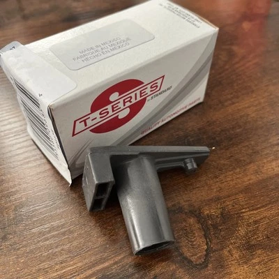 Standard FD117T Distributor Rotor 1977-1989 Ford F150 - Image 1 of 2