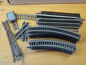 Minitrix spur N Gleise Konvolut FOTO - Bild 1 von 2