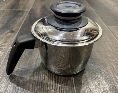 AMC Milchtopf 1,5 Liter mit Deckel Induktion - Bild 1 von 4