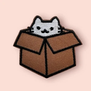 Peeking Cat Iron-on Patch, Peeping Cat In Box Iron-on Patch, Motif, Appliques - Picture 1 of 3