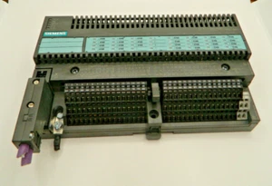 Bloque de terminal Siemens Simatic ET 200B 6ES7 133-0BL00-0XB0 + 6ES7 193-0CB30-0XA0 - Imagen 1 de 11