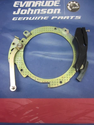 JOHNSON EVINRUDE 6 HP & 8 HP  RETAINER LINK & CAM PLATE 395937 1988-1990 NEW - Image 1 of 4