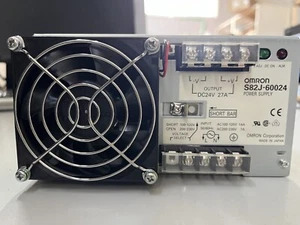 Fuente de alimentación OMRON S82J-60024 - Imagen 1 de 9