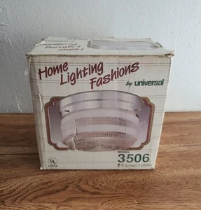 UNIVERSAL 1990 Vintage Light Fixture Model 3506 USA Home Lighting Fashions - Picture 1 of 14
