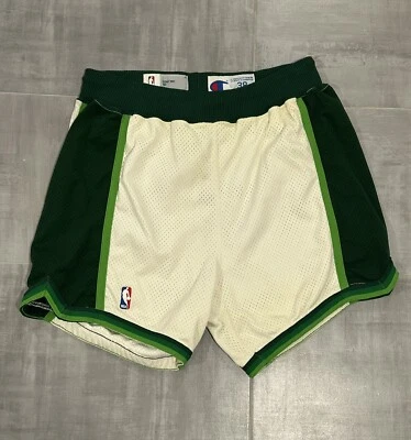 Vintage 1990 Milwaukee Bucks Team Issued Champion Shorts Size 38 - Image 1 of 4