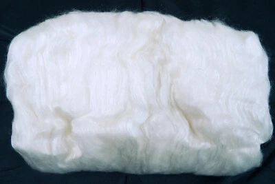 Cashmere Silk Ecru White Carded Art Batt 25/50g Wool Fibre Blend to Felt or Spin - Image 1 of 4
