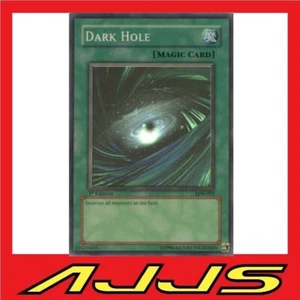 YuGiOh - Dark Hole - LOB-052 - Super Rare - 1st Edition - NM/M - Picture 1 of 1