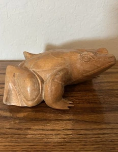 Hand Carved Wooden Toad Figurine Vintage Teak Art Indonesia - Picture 1 of 12