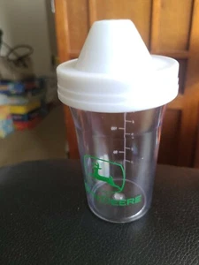 Sippy Drinking Cup Toddler Baby John Deere 6 oz - Picture 1 of 2