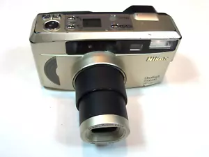 Nikon One-Touch Zoom 90 Quartz Date 35mm Film Camera 38-90mm Lens - Untested - Picture 1 of 6