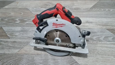 Milwaukee Circular Saw 66mm Brushless Cordless M18BLCS66  (BODY ONLY) - Image 1 of 4