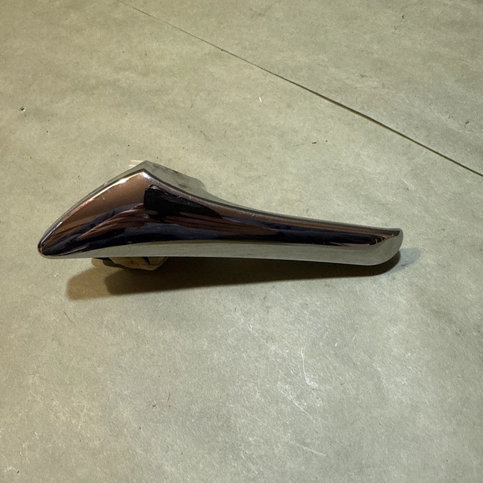 Manija interior de la puerta del lado del conductor izquierdo Mercedes W211 E55 AMG CLS550 2003-2011 FABRICANTE DE EQUIPOS ORIGINALES Foto 1 de 3