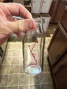 Hillcrest Dairy ACL Half Pint Milk Bottle Marquette Michigan MI - Picture 1 of 11