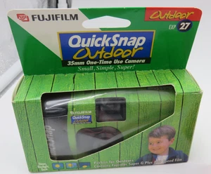 FUJIFILM QuickSnap Outdoor 27 film Disposable 35mm 800 Speed Camera Expired 2000 - Picture 1 of 2