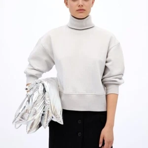 Neu! ZARA Sweatshirt mit hohem Kragen - Ice / Beige Größe S - Bild 1 von 9