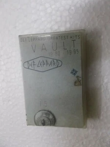 DEF LEPPARD GREATEST HITS VAULT 1980 1985 CASSETTE TAPE INDIA CLAMSHELL 1996 - Picture 1 of 4
