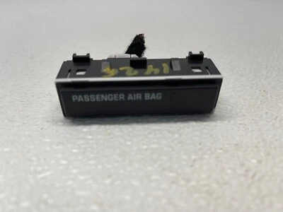 Оригинальный световой индикатор для Chevrolet Camaro 2010-15 годов выпуска - Изображение 1 из 4