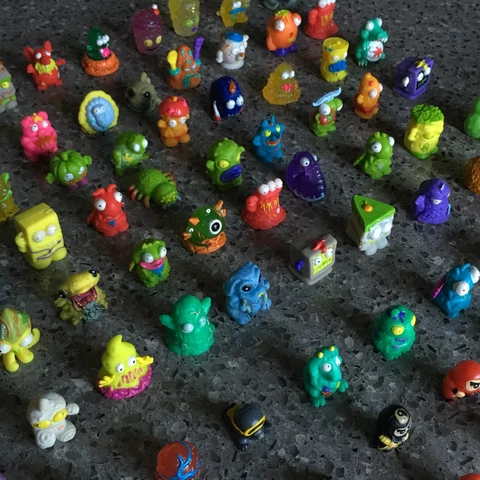 Zuru Smashers Mixed Lot of 100+ Figures [Trash Pack, Grossery Gang, & More] Cover