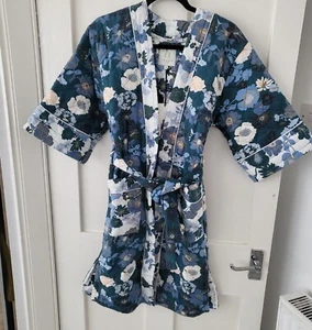 Stunning Ted Baker Ladies QUILTED Robe KIMONO STYLE MED 10 / 12 BNWT BLUE - Imagen 1 de 5