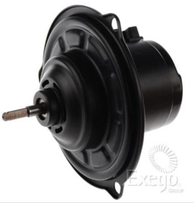 Universal Komatsu Heater Blower Motor  146mm Mounting 24v Genuine DENSO - Image 1 of 3