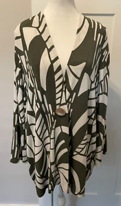 CHICOS Womens CARDIGAN 3/4 Sleeve GREEN White Geometric Size 4 (XXL/20) - Picture 1 of 5