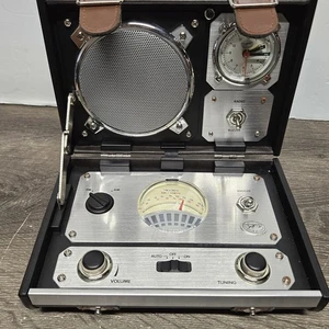 Sveglia radio SPIRIT OF ST. LOUIS serie viaggio 4250-16BR mini baule - Foto 1 di 7