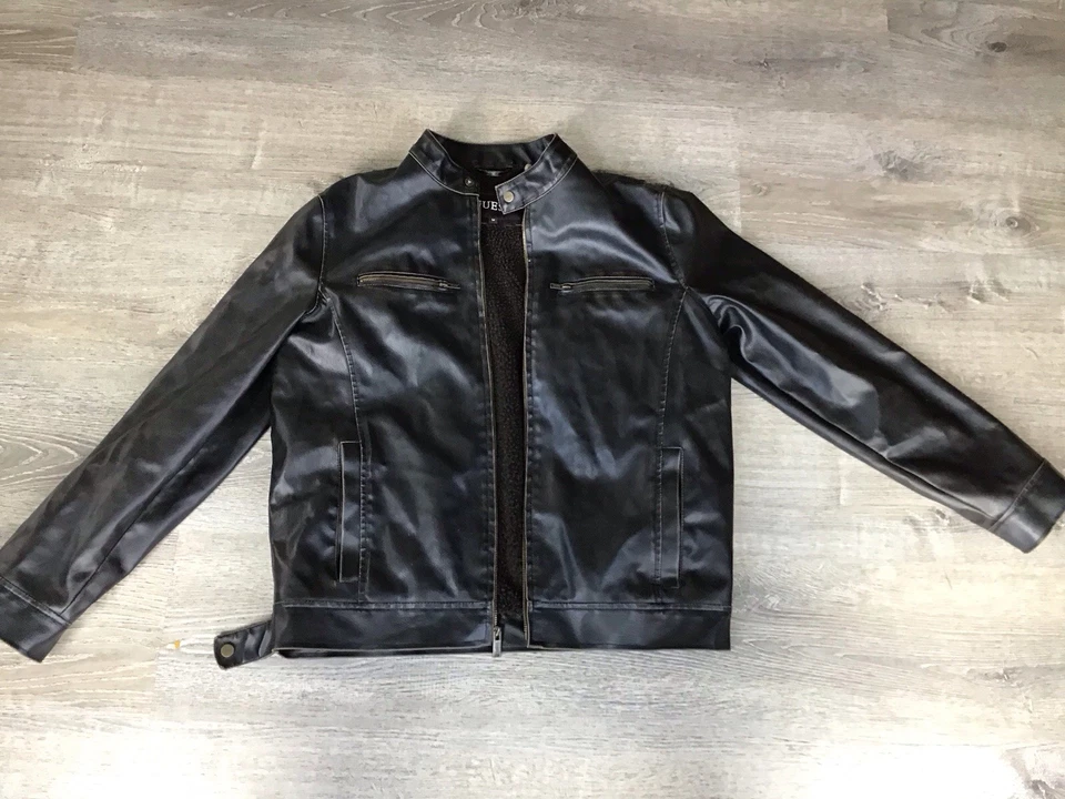 Chaqueta deportiva Guess de cuero sintético marrón para hombre, talla mediana Foto 1 de 4