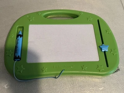 Lakeshore Learning My First 魔法板。 儿童绘图板 — 第 1/2 张图片