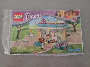 LEGO® Friends 41085 Vet Clinic Complete with Instructions - Picture 1 of 3
