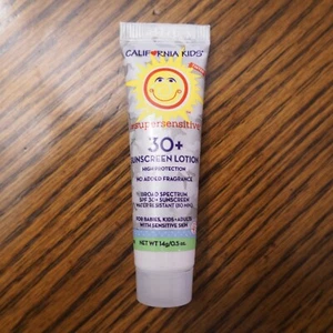 New CALIFORNIA BABY Super Sensitive SPF 30+ Sunscreen Lotion 0.5 Oz /14 G Sealed - Picture 1 of 1