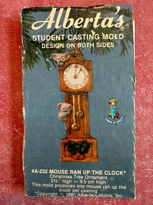 Mouse Ran Up The Clock -Alberta #A232 Christmas Ornament Ceramic Mold Foto 1 de 2