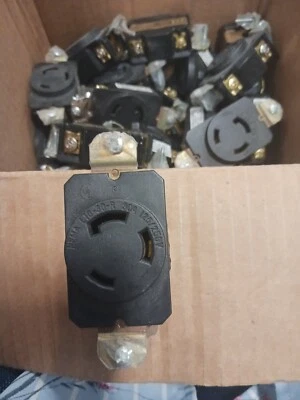 Legrand Pass & Seymour L1030-R Turnlok Receptacle 30A 125/250V 3 Pole - Image 1 of 2