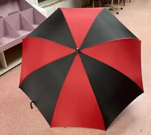 Large golf umbrella 51” Nylon Umbrella Made In Taiwan Vtg. Red & Black W/Cover - Picture 1 of 9