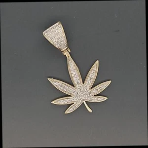 40 Diamonds Weed Pendant .100 Carat T.W. 10K Yellow Gold 2.2g (ROC042923) - Picture 1 of 2
