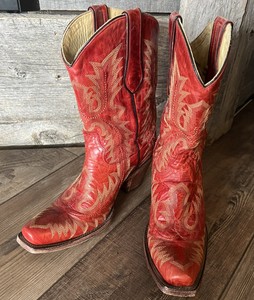 Las mejores ofertas en Botas rojas con cuero superior para De mujer Corral  Boots | eBay