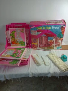  Mattel Barbie Fold 'N Fun #1545 Home Play Set Pink Vintage 1992 Faltbare Tragetasche - Bild 1 von 7