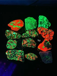 Lot Of 12 UV Fluorescent Mineral Samples Franklin/ Sterling Hill Mine NJ (H) - Picture 1 of 7